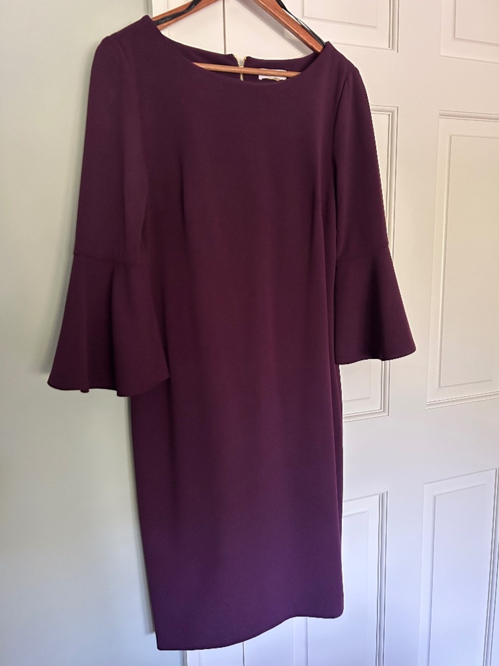 Calvin Klein Plum Purple Bell Sleeve Sheath Dress Gold Zip